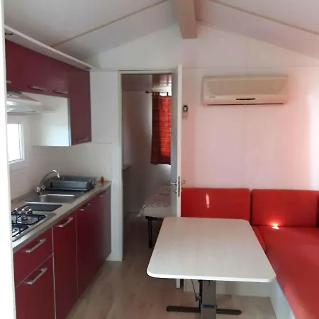 Mobilehomes In Istrien 36723 * Banjole